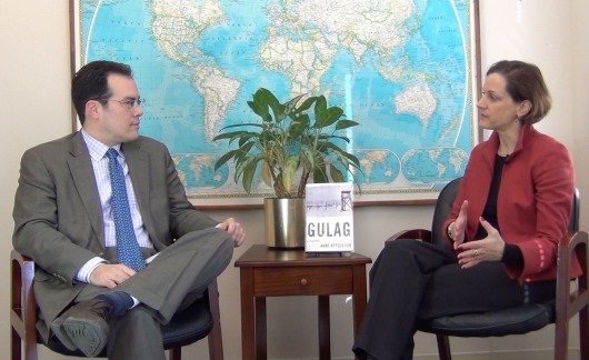 Democracy Ideas-Anne-Applebaum-Revolutions-and-Transitions